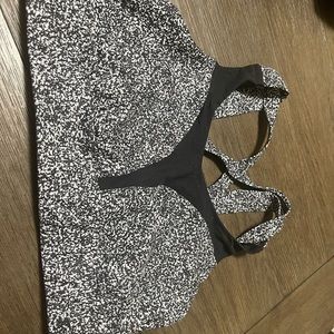 Lululmen sports bra.  Like new.  Tag is missing but should be a 14.